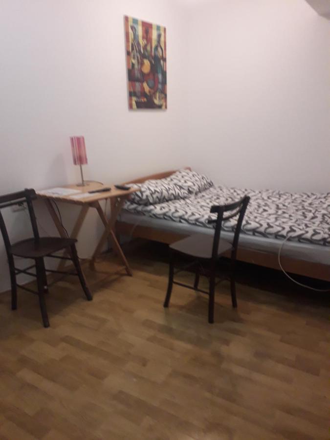 Jasmin Ξενοδοχείο Βελιγράδι Εξωτερικό φωτογραφία